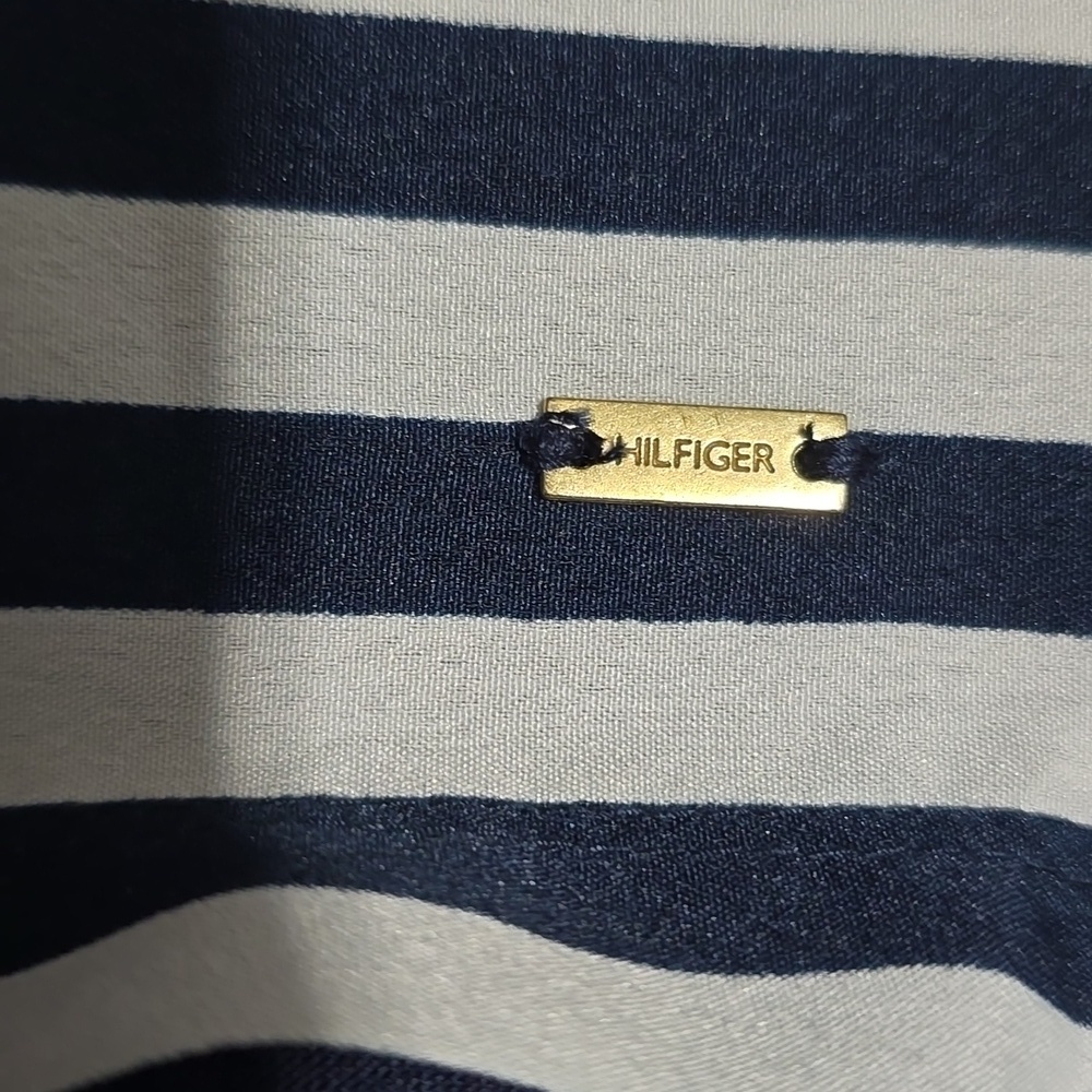 Tommy Hilfiger Cap Sleeve Top Shirt Women's Size Medium - Picture 5 of 6